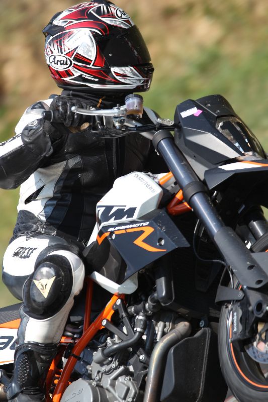 /Archiv-2018/44 06.08.2018 Dunlop Moto Ride and Test Day  ADR/Strassenfahrer-Sportfahrer grün/16